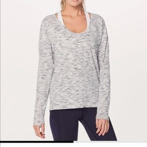 Like new Meat To Move LS size 6